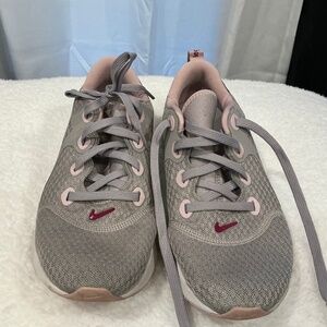 Nike legend react running shoes